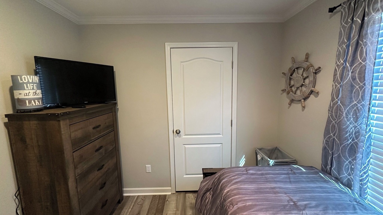 Photo of Bedroom in Huddleston