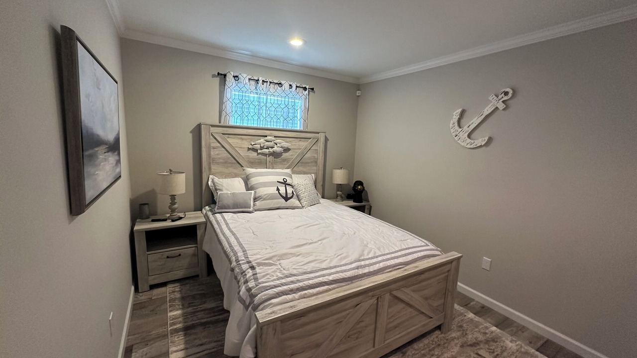 Photo of Bedroom in Huddleston