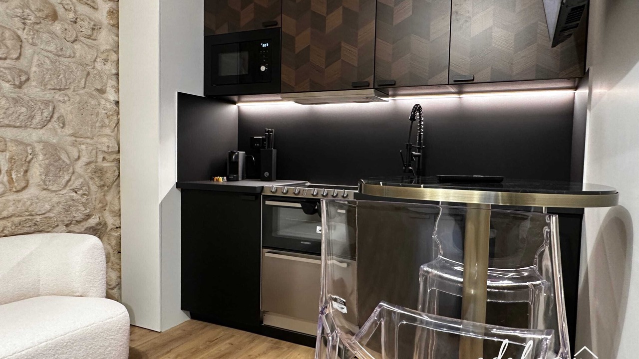 Photo of Kitchen in Saint-Merri
