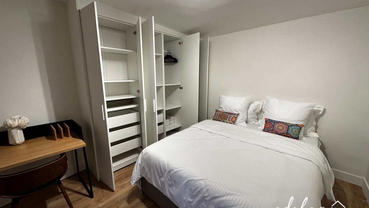 Photo of Bedroom in Saint-Merri