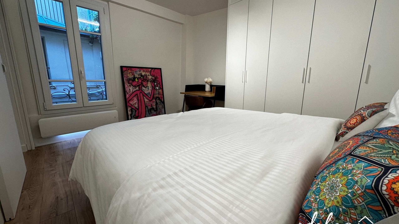 Photo of Bedroom in Saint-Merri