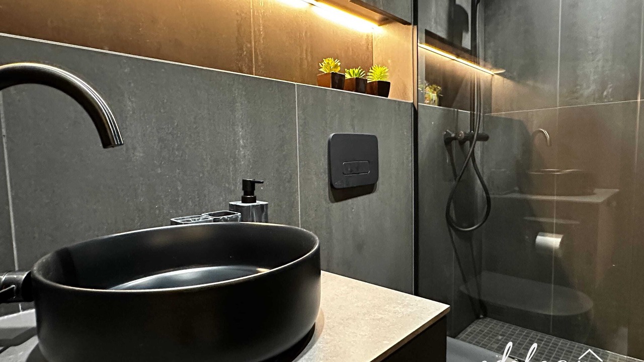 Photo of Bathroom in Saint-Merri
