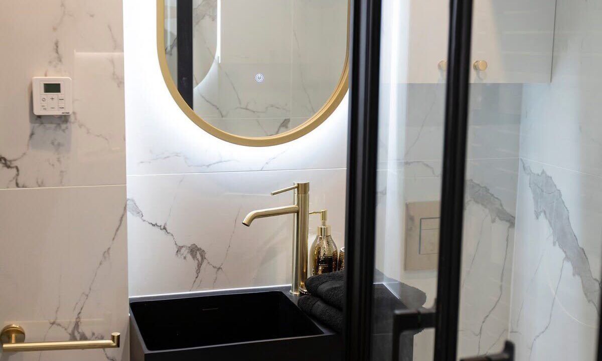 Photo of Bathroom in Quartier de la Plaine-de-Monceaux