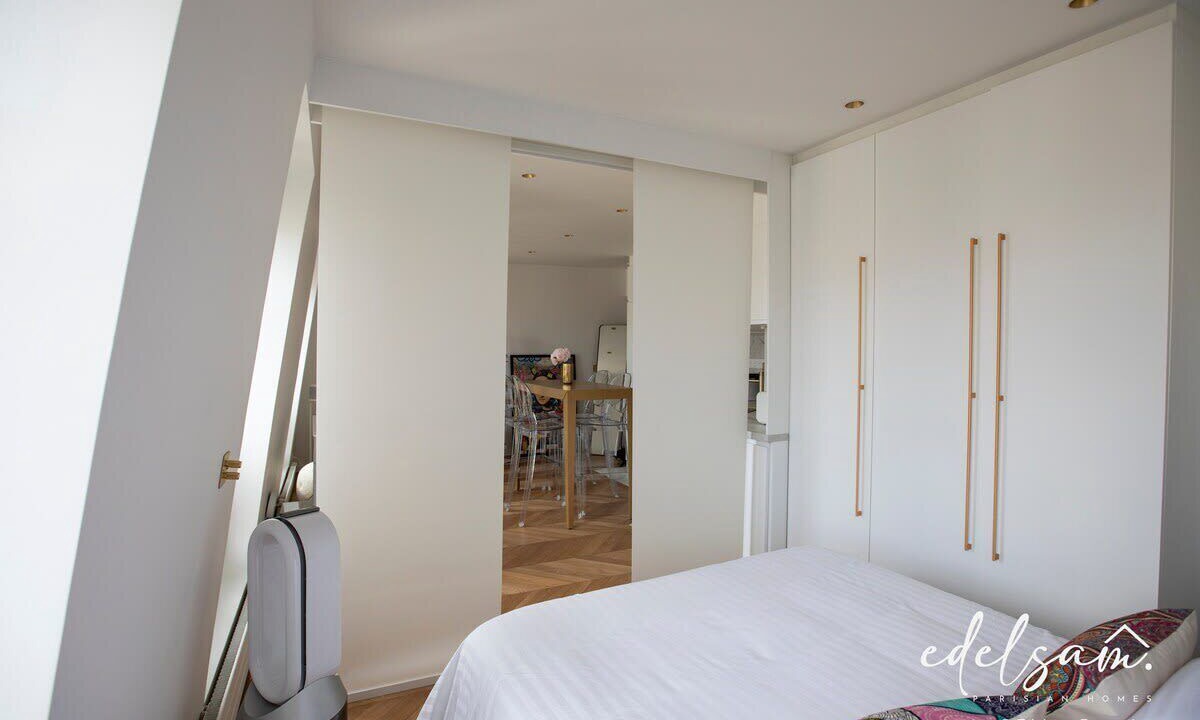 Photo of Bedroom in Quartier de la Plaine-de-Monceaux