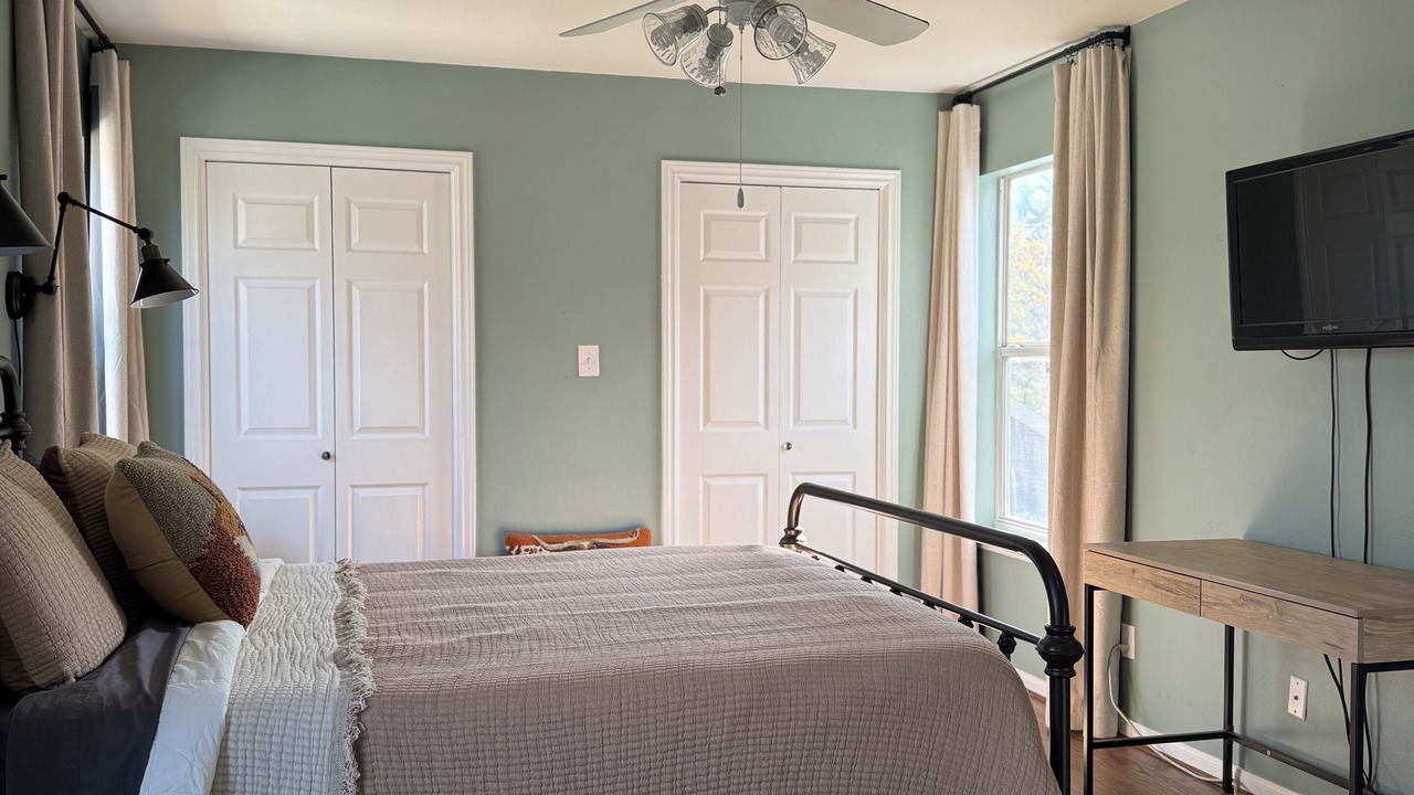 Photo of Bedroom in Cherrywood