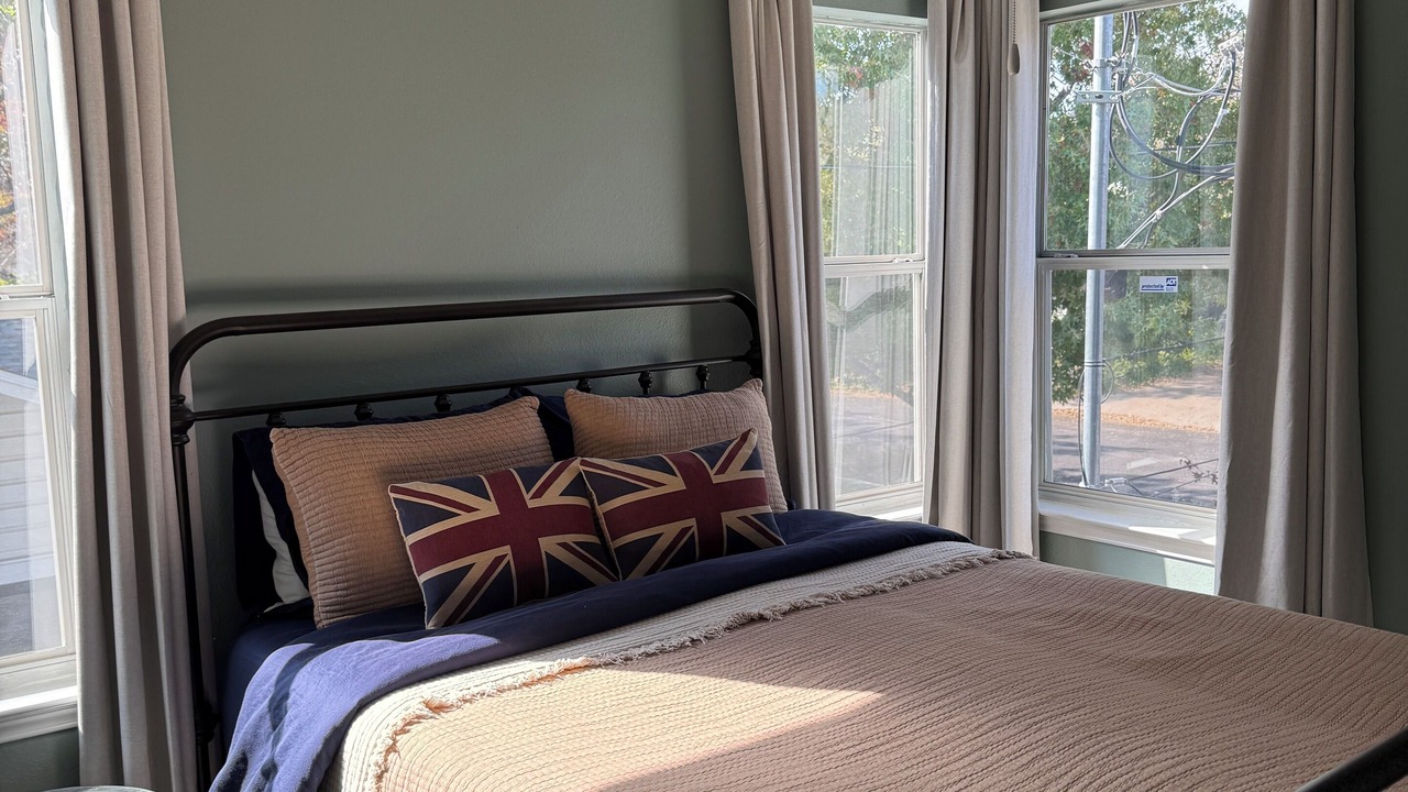 Photo of Bedroom in Cherrywood