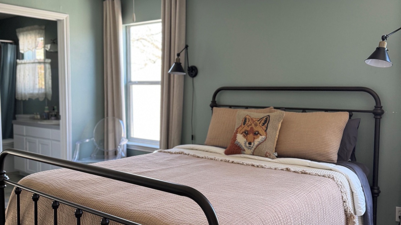 Photo of Bedroom in Cherrywood