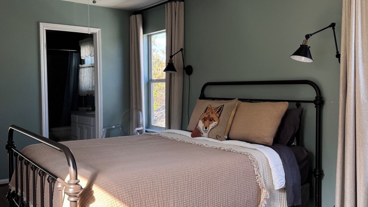 Photo of Bedroom in Cherrywood