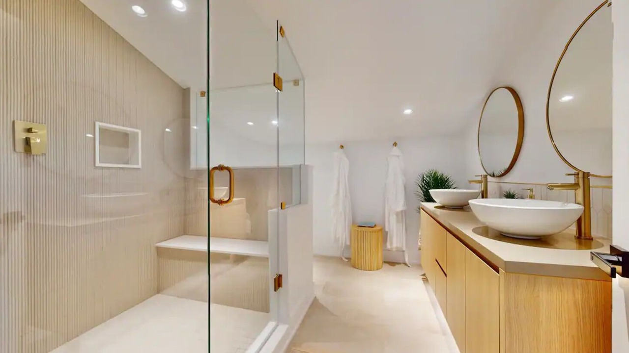 Photo of Bathroom in Trent Lakes