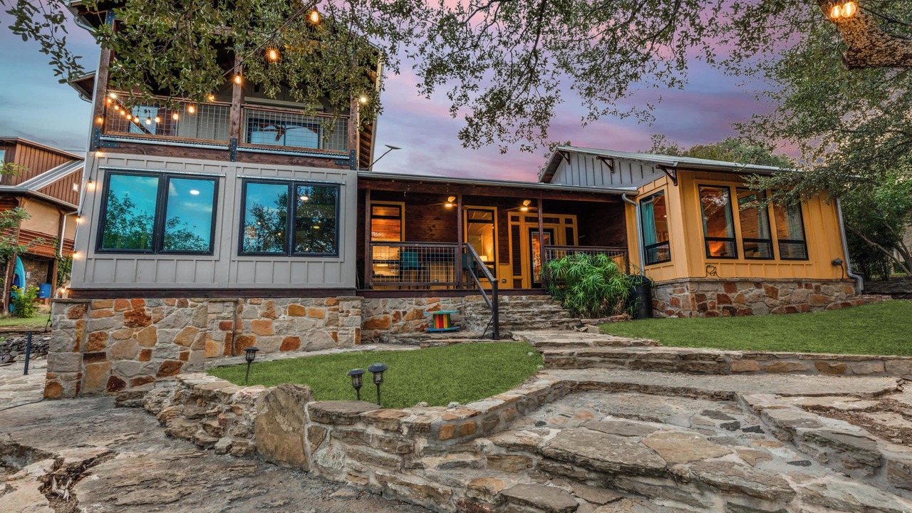 Photo of Outdoor in Burnet