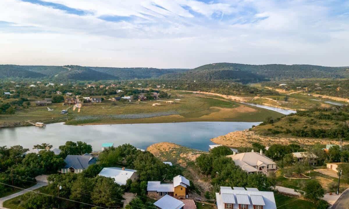 Photo of Outdoor in Burnet