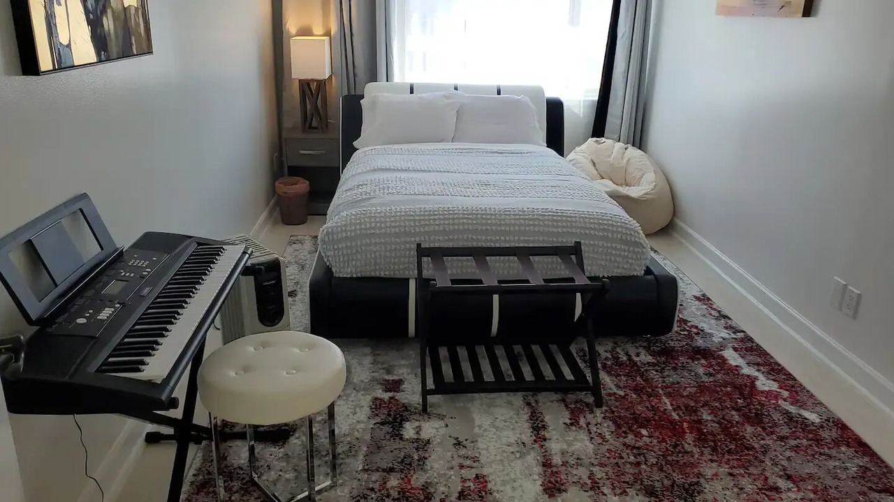 Photo of Bedroom in Sunset District