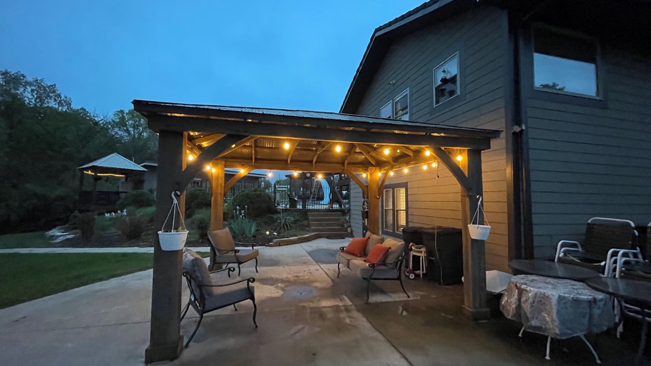 Photo of Patio Balcony in Pacific