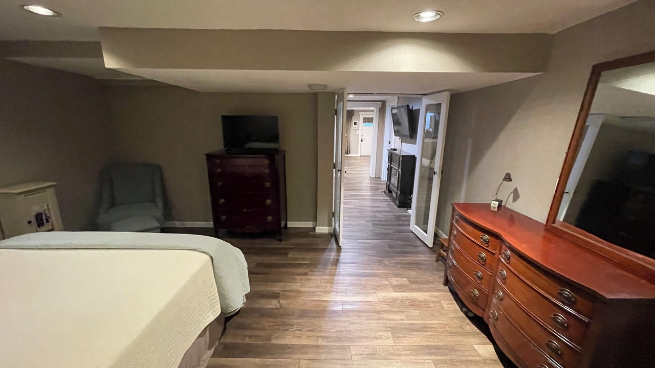 Photo of Bedroom in Pacific