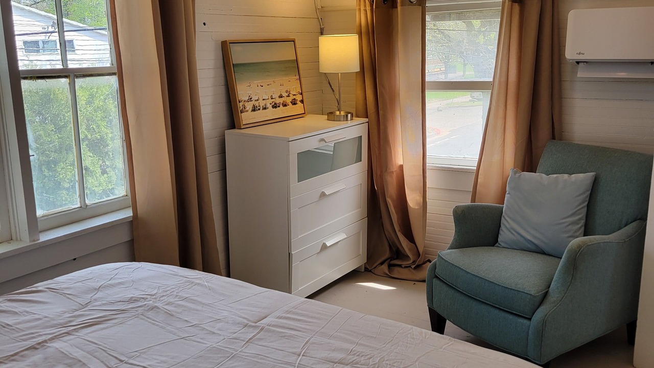 Photo of Bedroom in Sylvan Beach