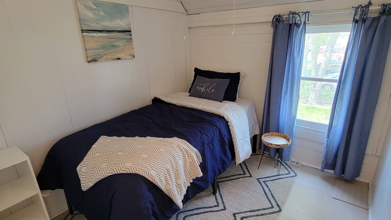 Photo of Bedroom in Sylvan Beach