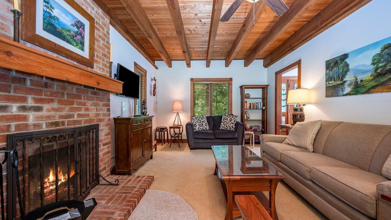 Photo of Bedroom in Lynn