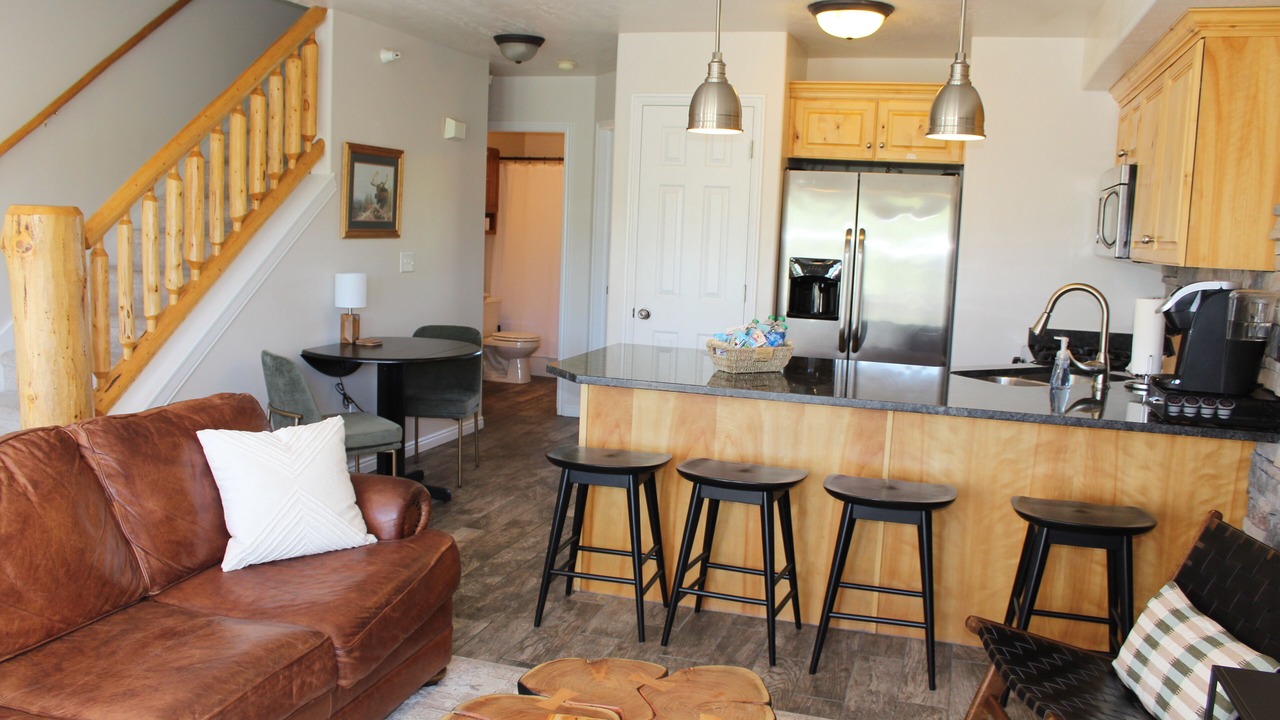 Photo of Livingroom in Eden