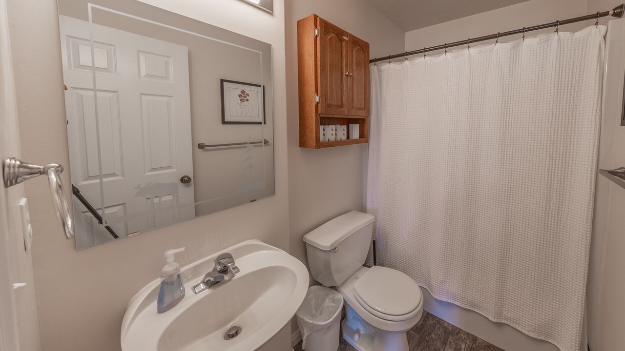 Photo of Bathroom in Eden