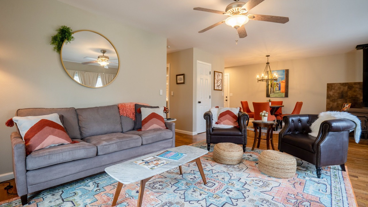 Photo of Livingroom in Bella Vista