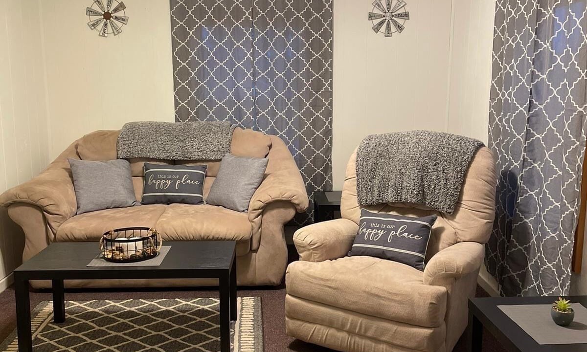 Photo of Livingroom in Eminence