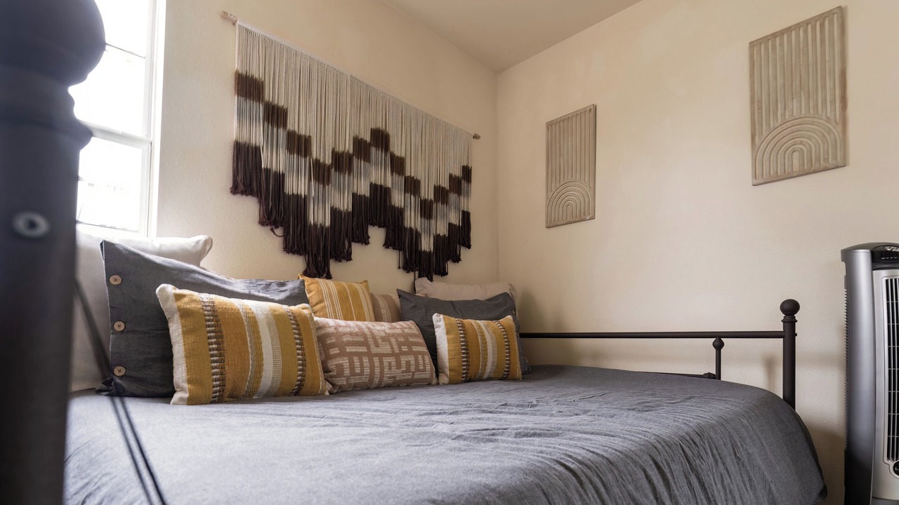 Photo of Bedroom in Del Valle