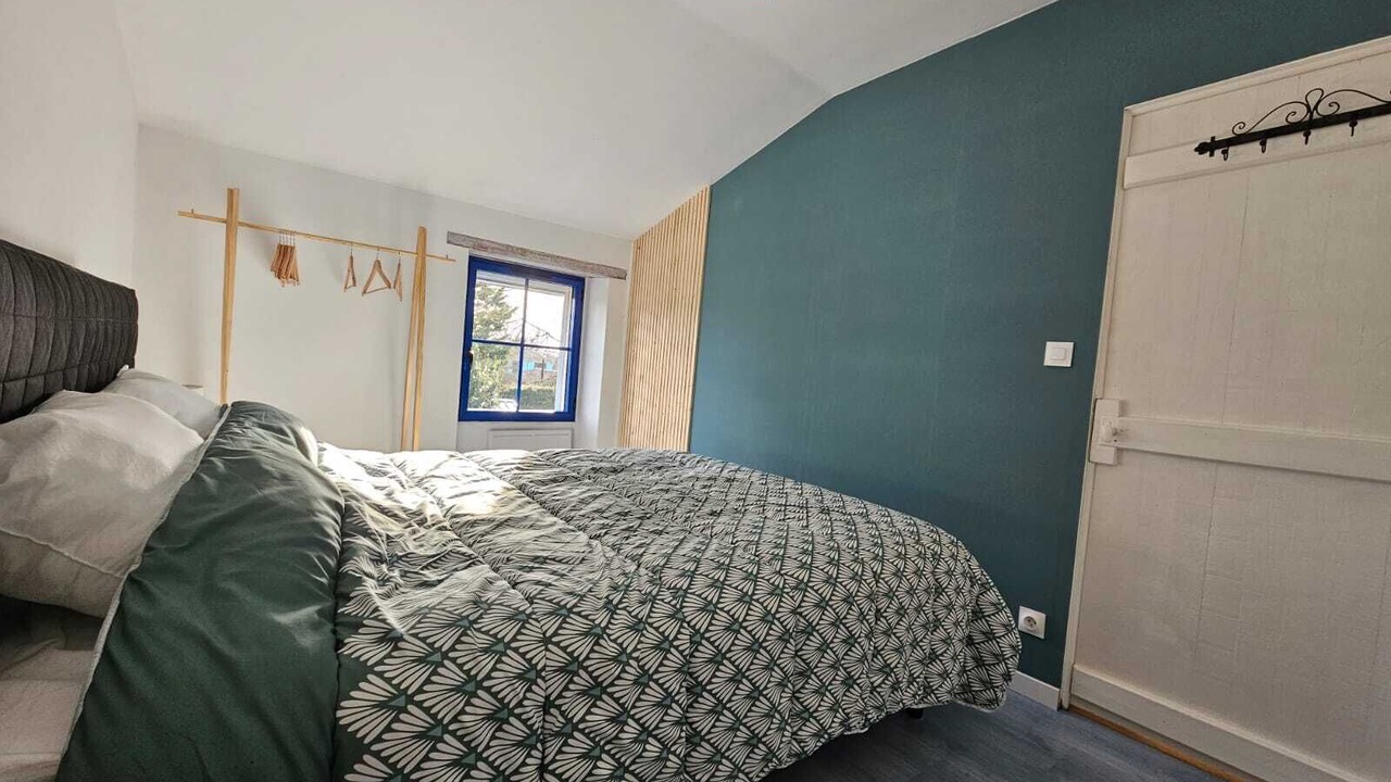 Photo of Bedroom in Peault