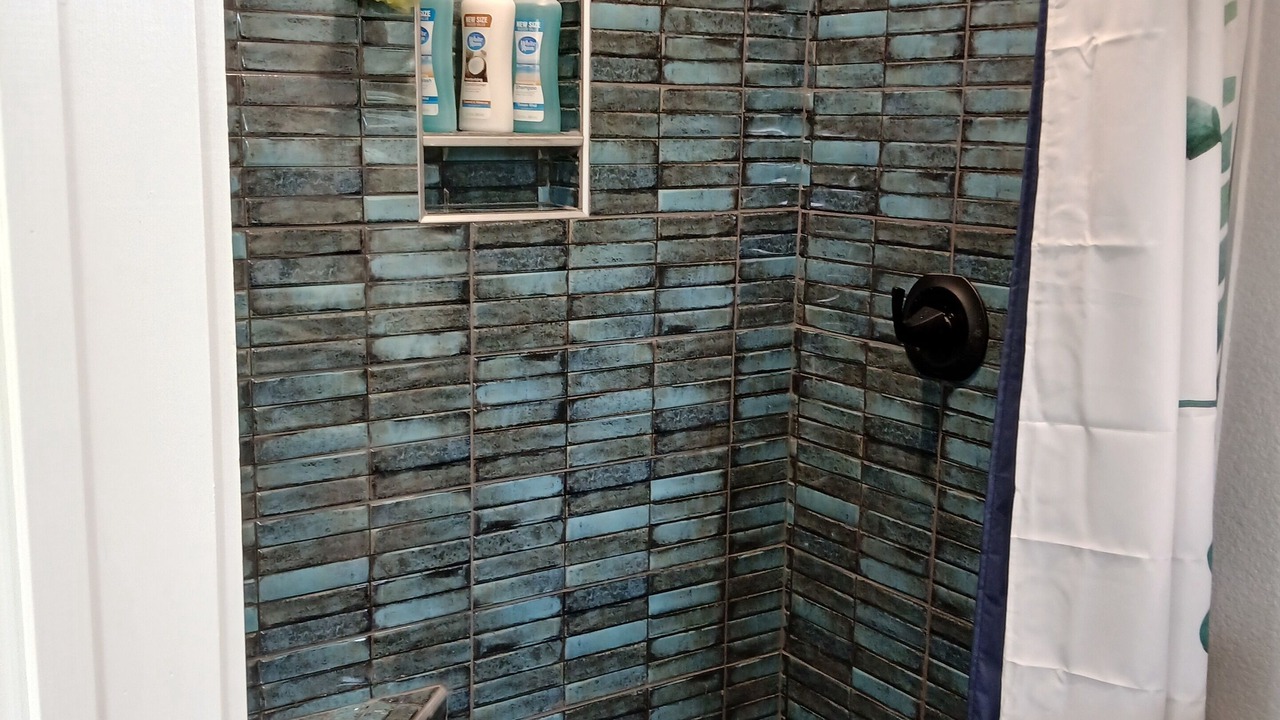 Photo of Bathroom in Tool