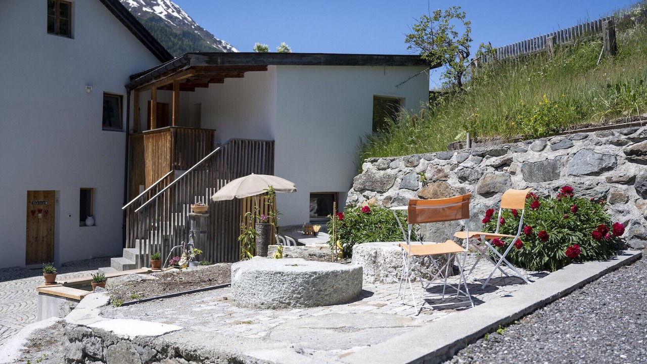 Photo of Patio Balcony in Ardez