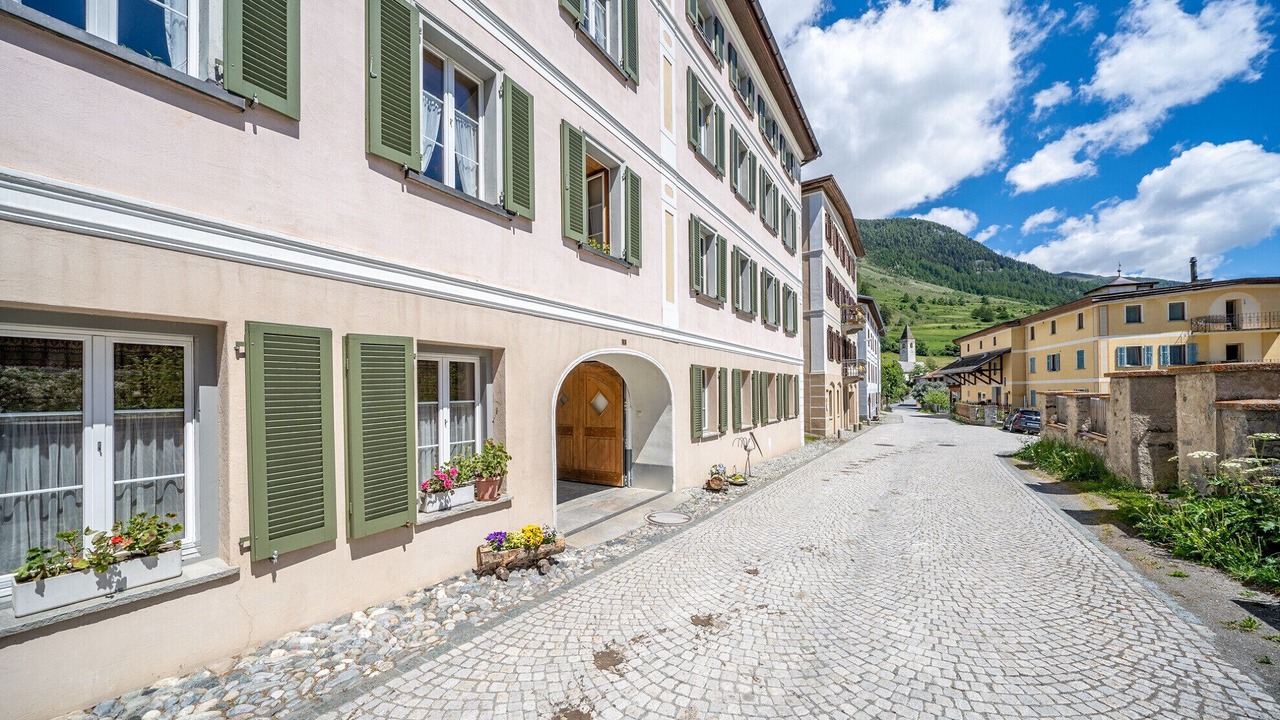 Photo of Outdoor in Lavin