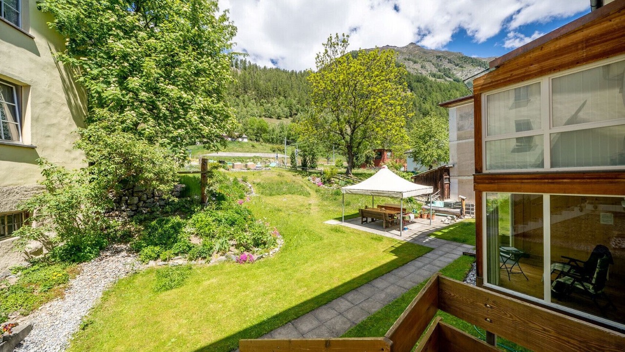 Photo of Outdoor in Lavin