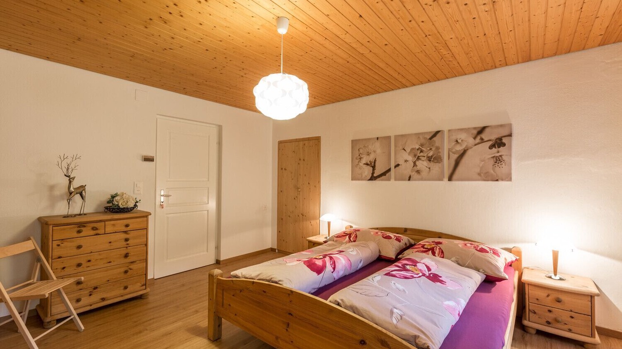 Photo of Bedroom in Engadin Scoul