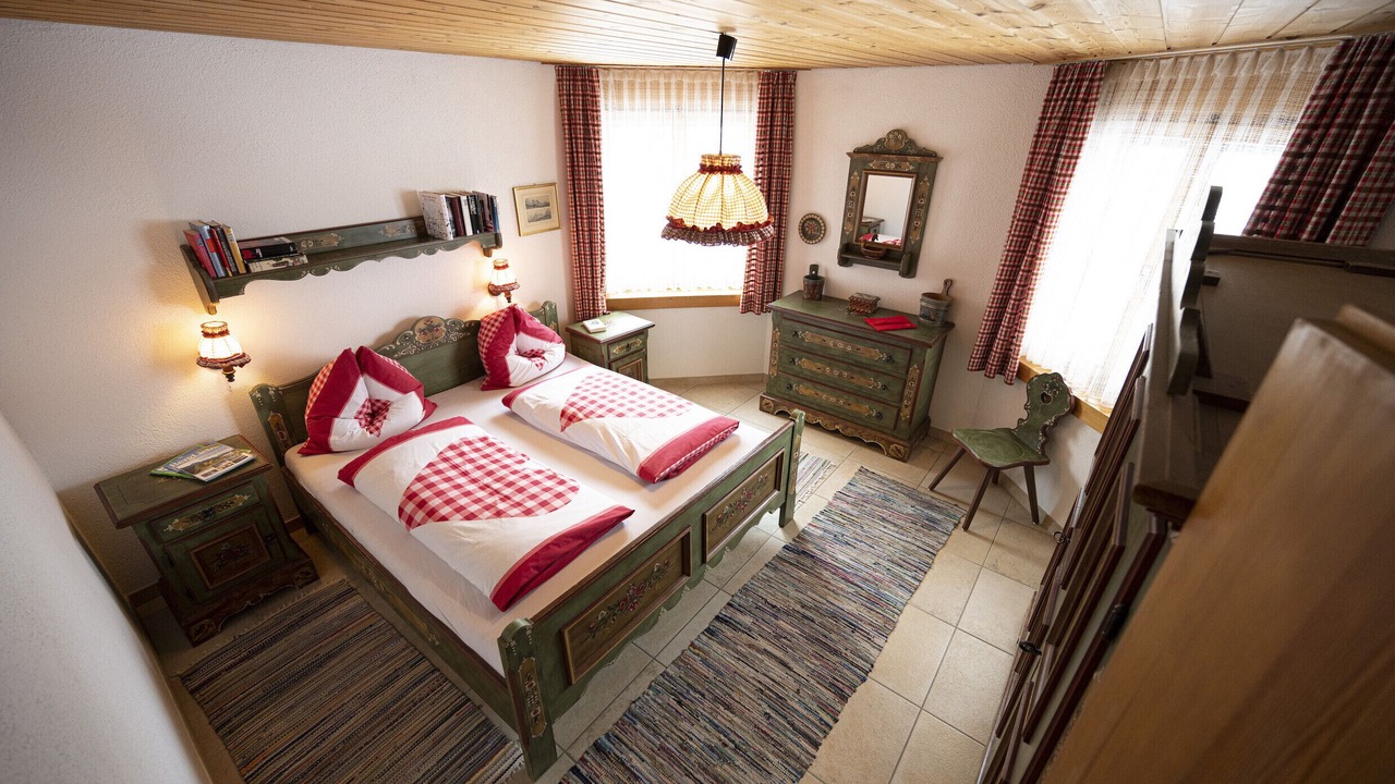 Photo of Bedroom in Engadin Scoul