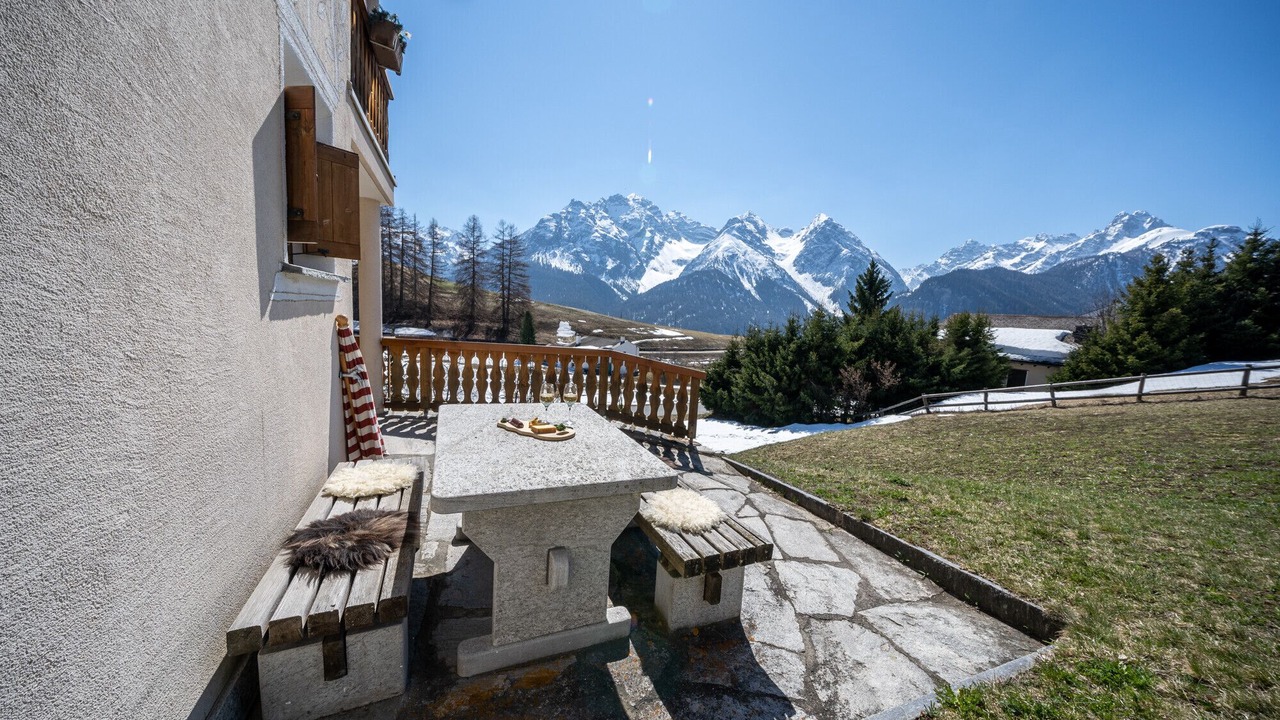 Photo of Patio Balcony in Ftan