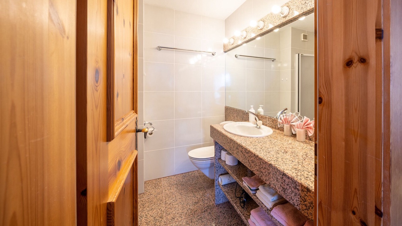 Photo of Bathroom in Ftan
