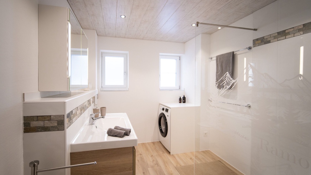 Photo of Bathroom in Ramosch