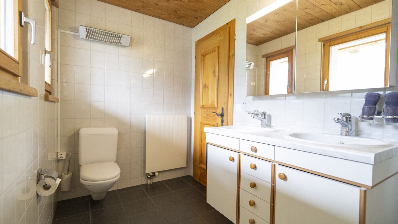 Photo of Bathroom in Sent