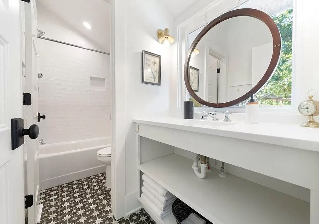 Photo of Bathroom in Henrico