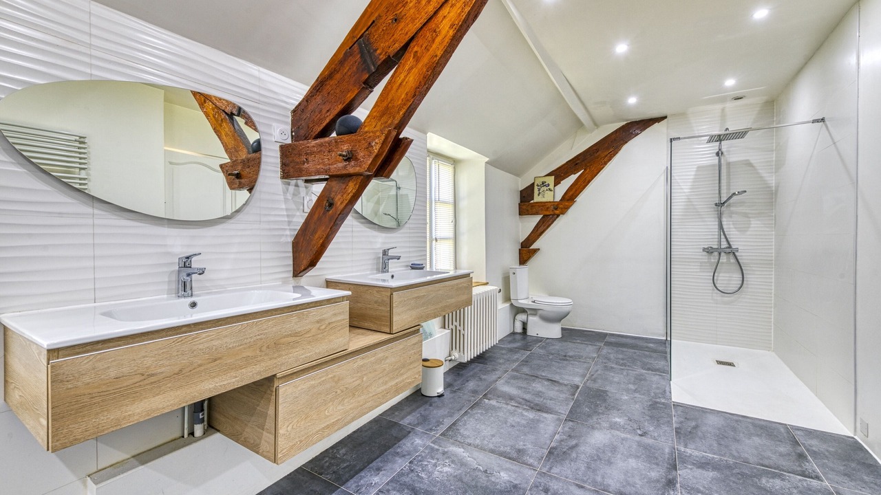 Photo of Bathroom in Lierville