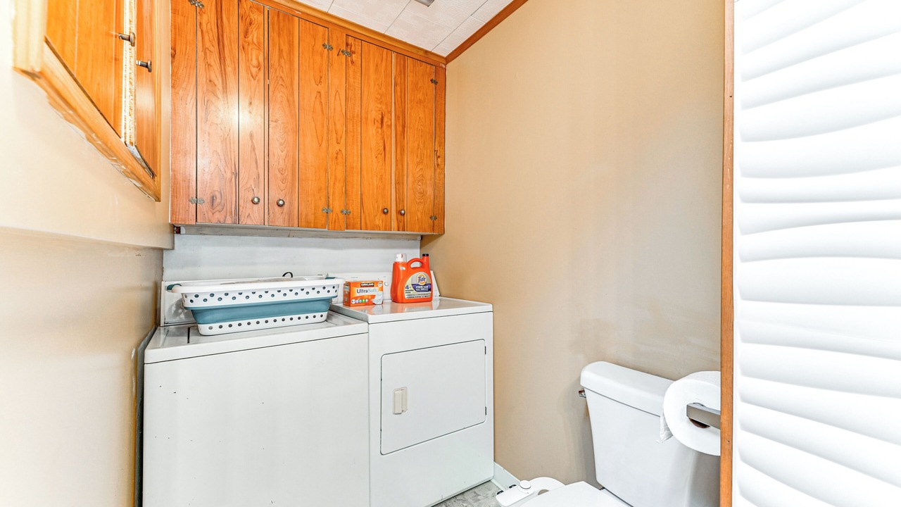 Photo of Bathroom in Scottsburg