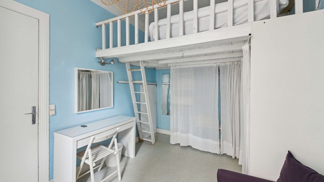 Photo of Bedroom in Arcueil