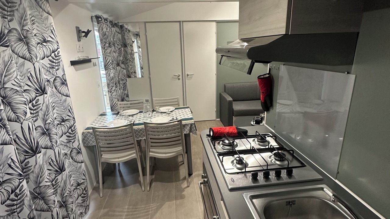 Photo of Kitchen in Saint-Jean-de-Monts