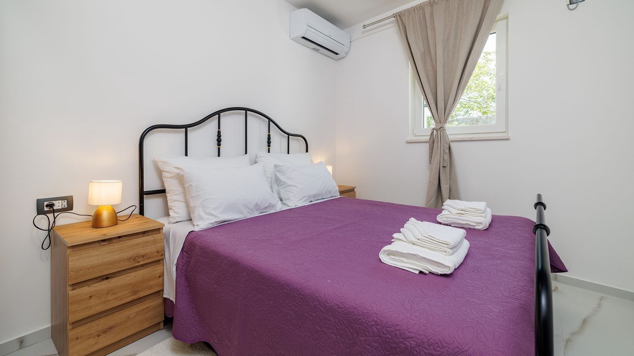 Photo of Bedroom in Kras