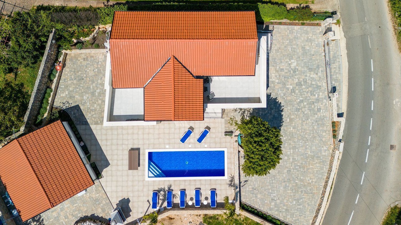 Photo of Outdoor in Kras