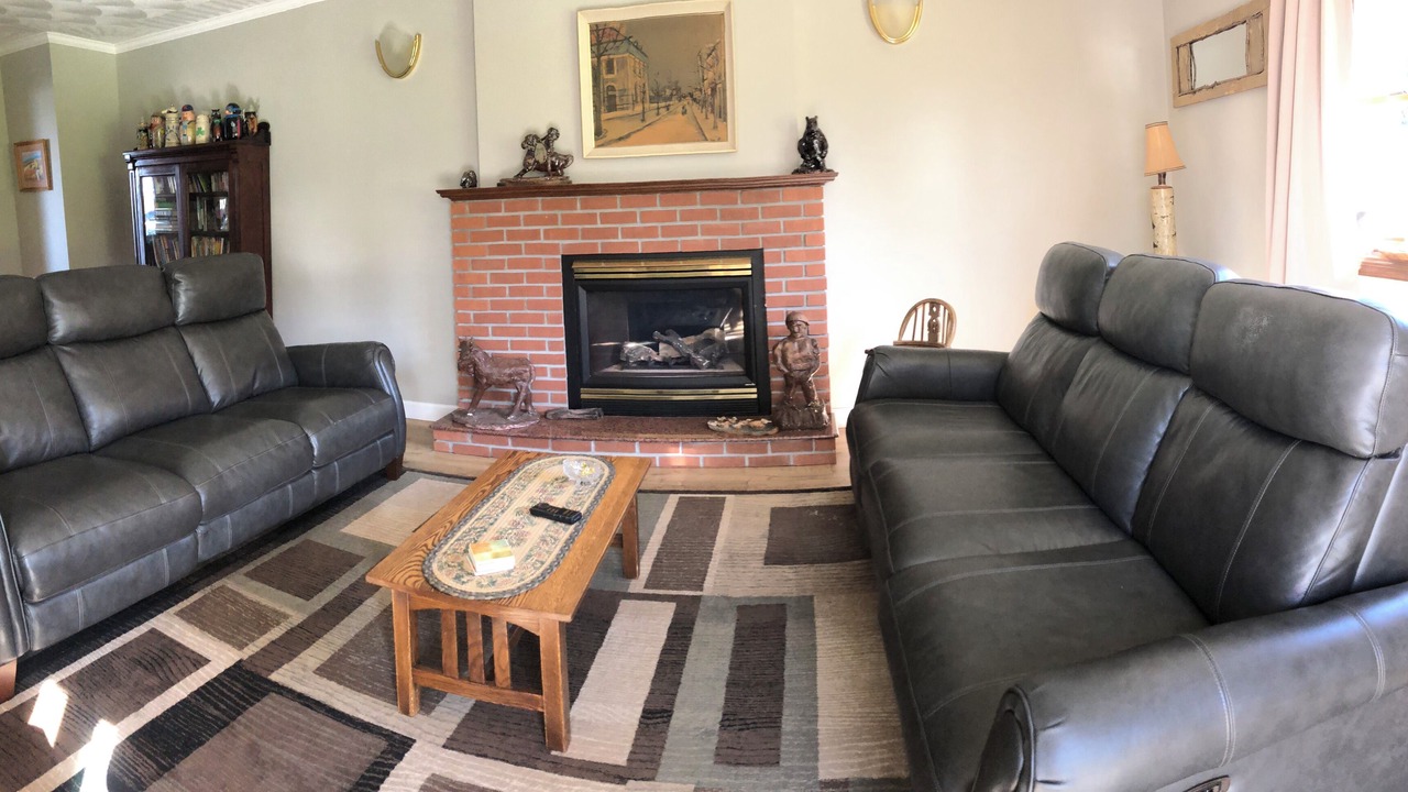 Photo of Livingroom in Franklin Springs