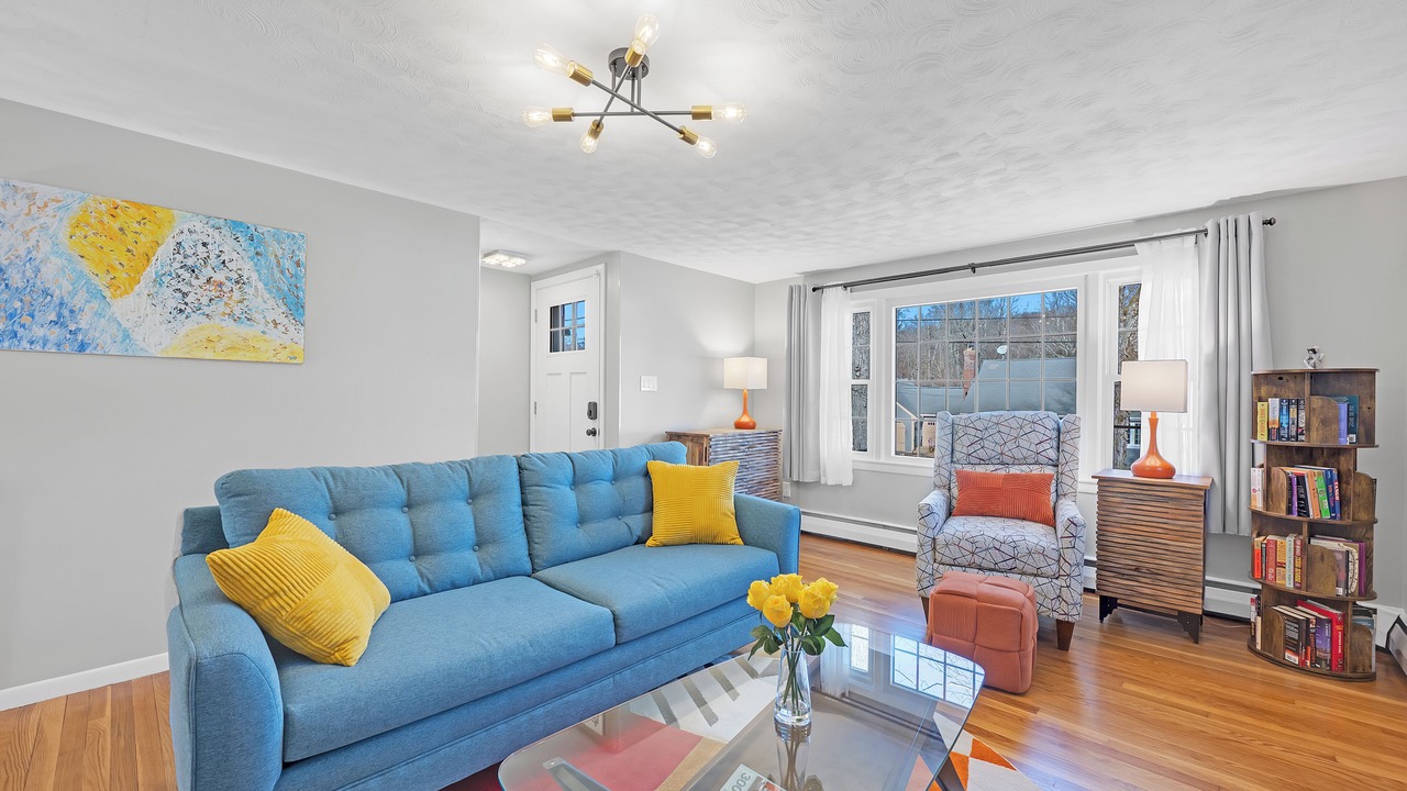 Photo of Livingroom in Paxton