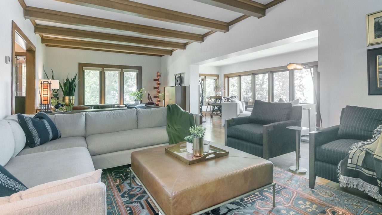 Photo of Livingroom in Tenney-Lapham
