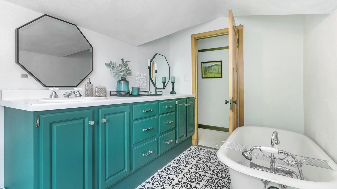 Photo of Bathroom in Tenney-Lapham