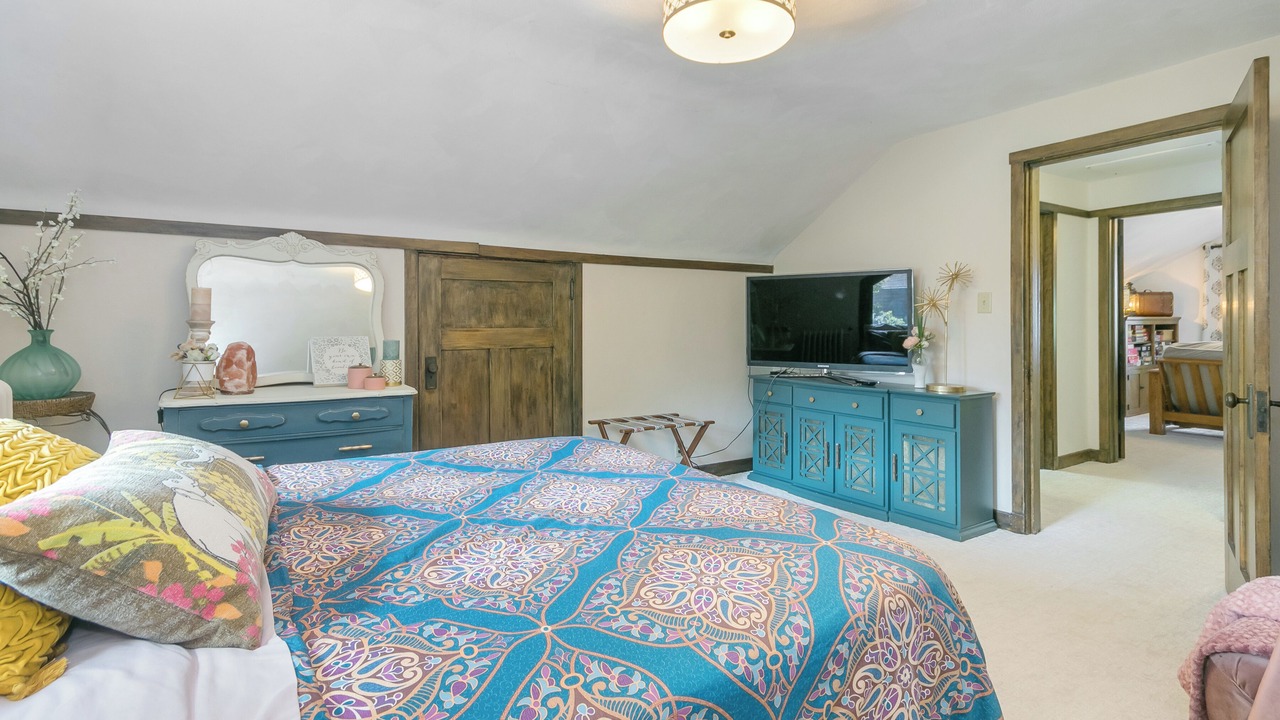 Photo of Bedroom in Tenney-Lapham