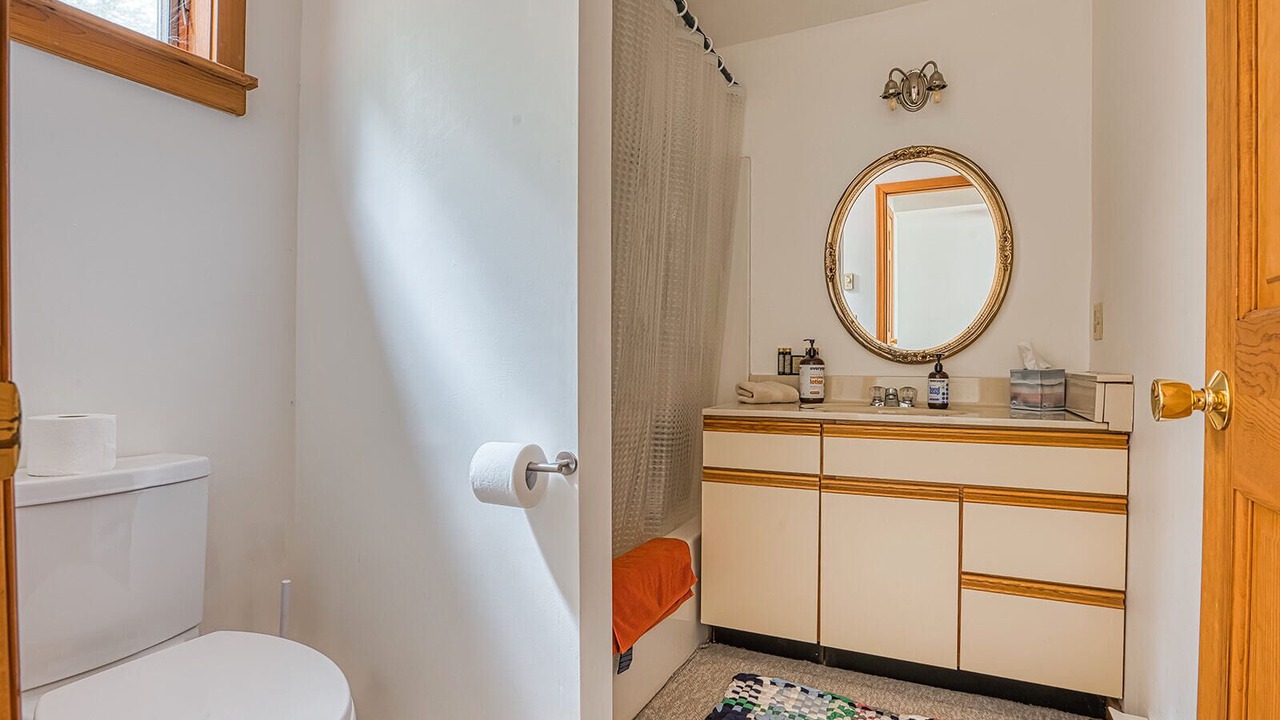 Photo of Bathroom in Lenox